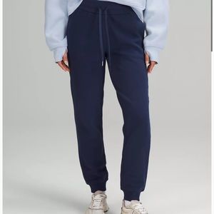 Lululemon Scuba Hi Rise Jogger